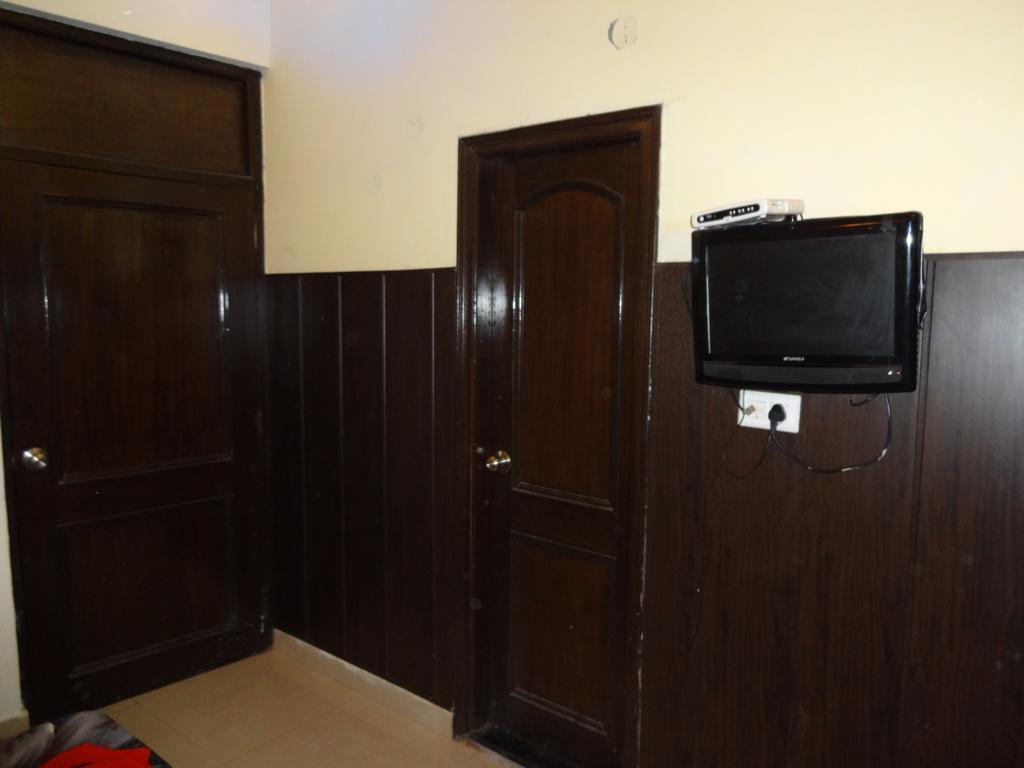 Hotel Darbar View Amritsar Pokoj fotografie